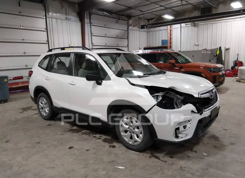 2021 Subaru Forester photo