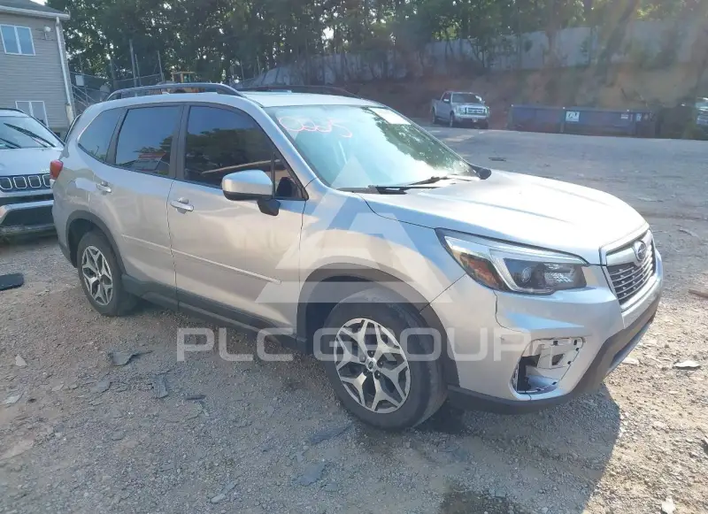 2021 Subaru Forester photo