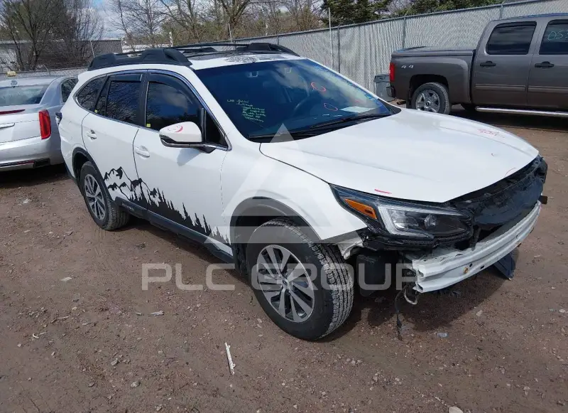 2021 Subaru Outback photo