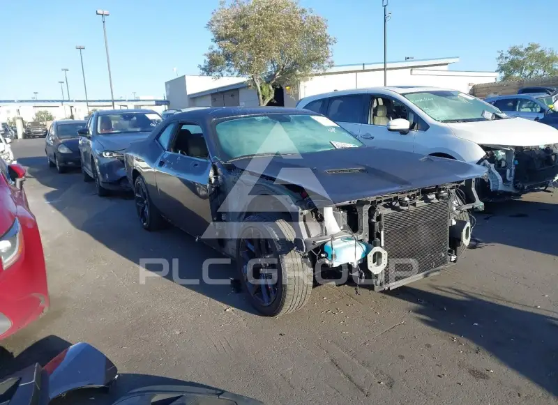 2021 Dodge CHALLENGER photo