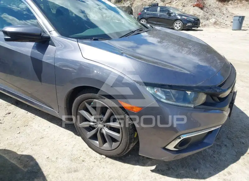 2021 Honda CIVIC фото