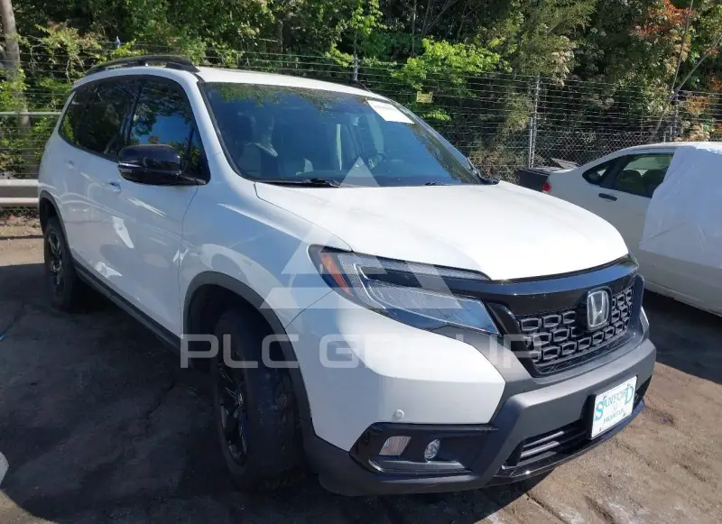 2021 Honda PASSPORT photo
