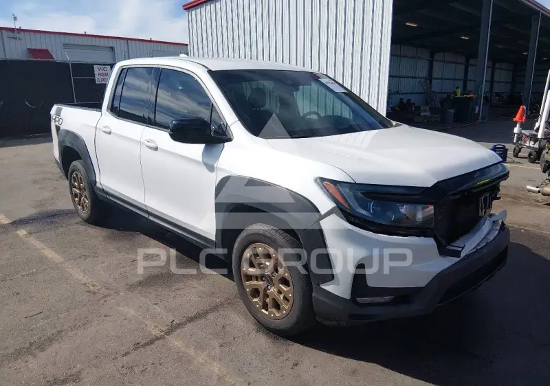 2021 Honda RIDGELINE фото