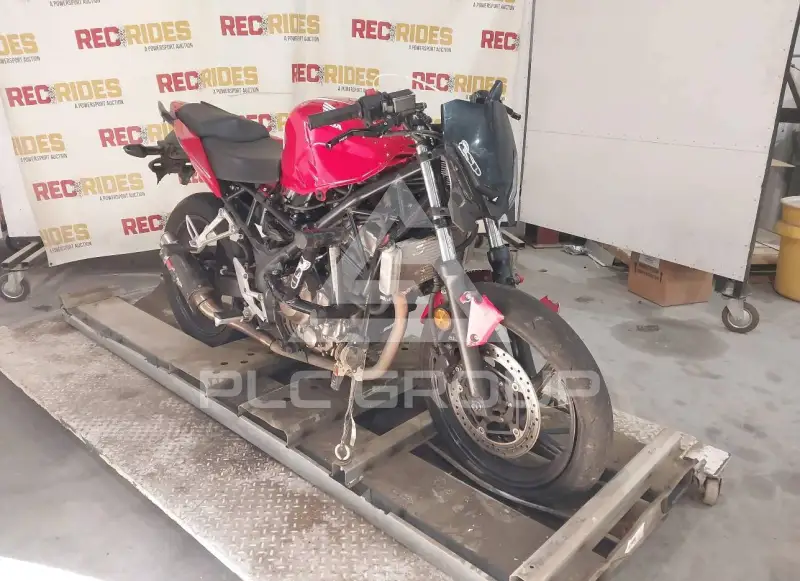 2021 Honda CBR300 photo