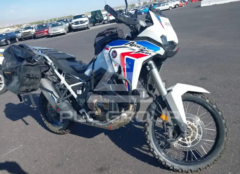 2021 Honda CRF1000 photo