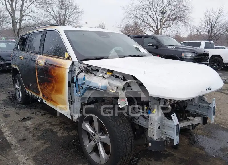2021 Jeep Grand Cherokee photo