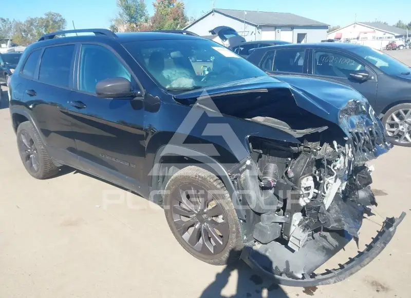 2021 Jeep CHEROKEE фото