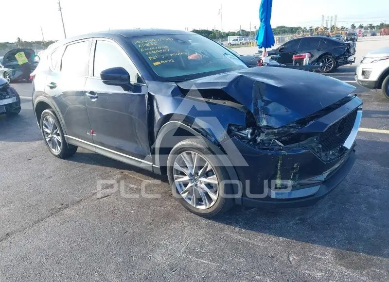 2021 Mazda CX-5 photo