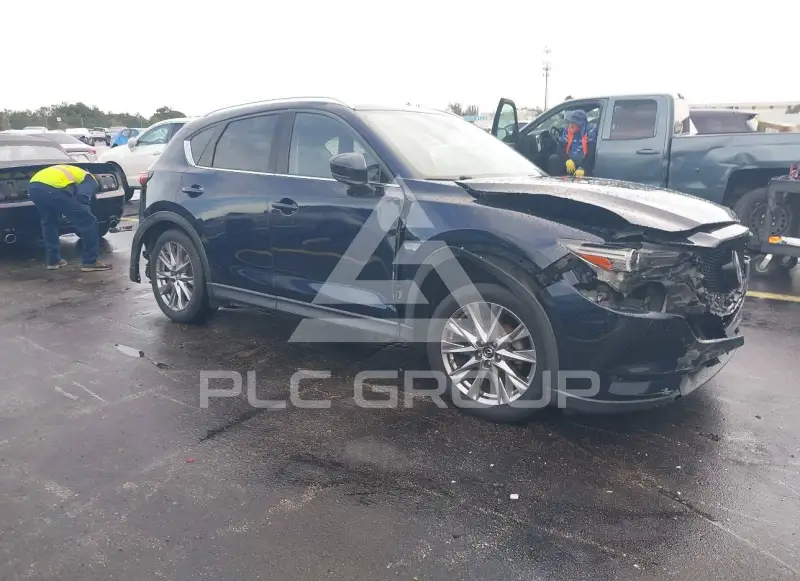 2021 Mazda CX-5 photo