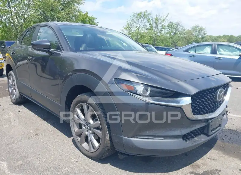 2021 Mazda CX-30 photo