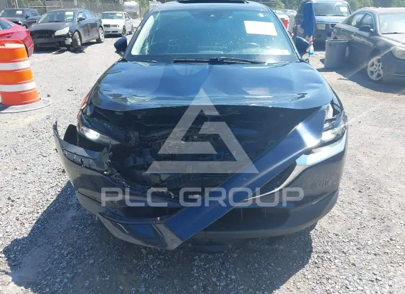 2021 Mazda CX-30 фото