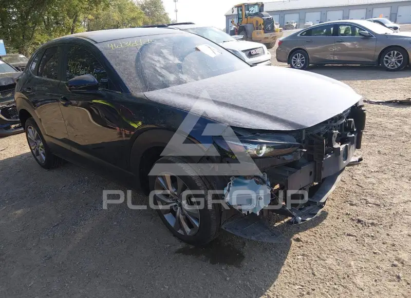 2021 Mazda CX-30 photo
