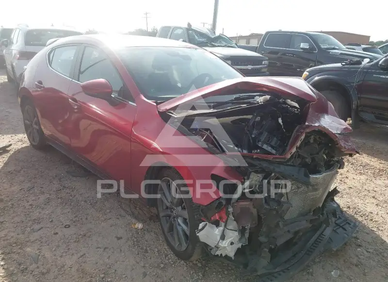 2021 Mazda 3 photo