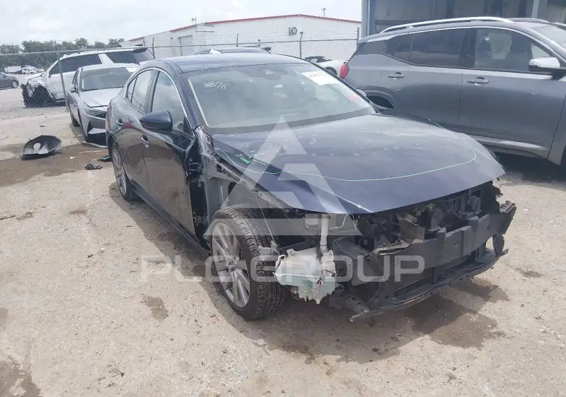 2021 Mazda 3 фото