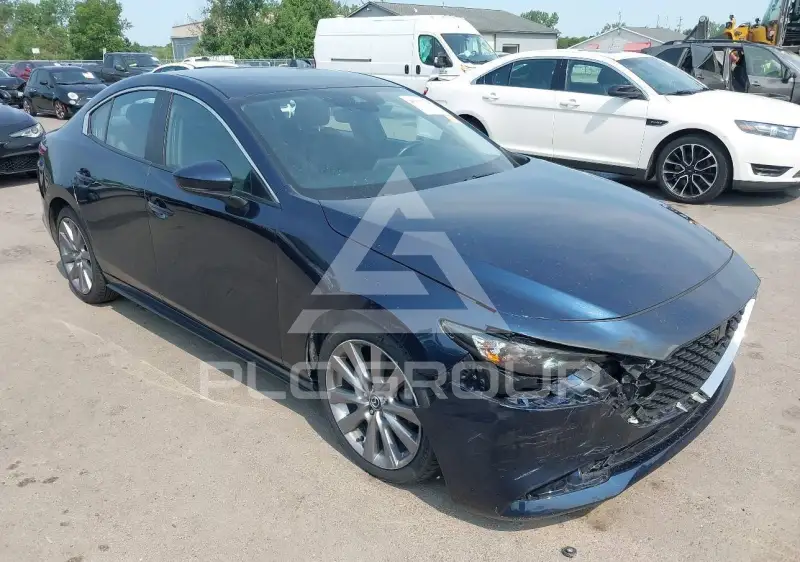 2021 Mazda 3 photo