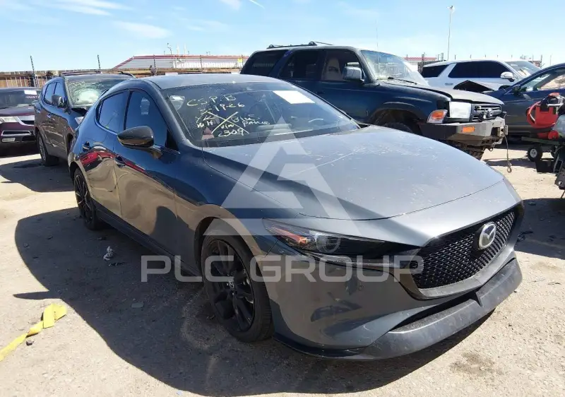 2021 Mazda 3 photo