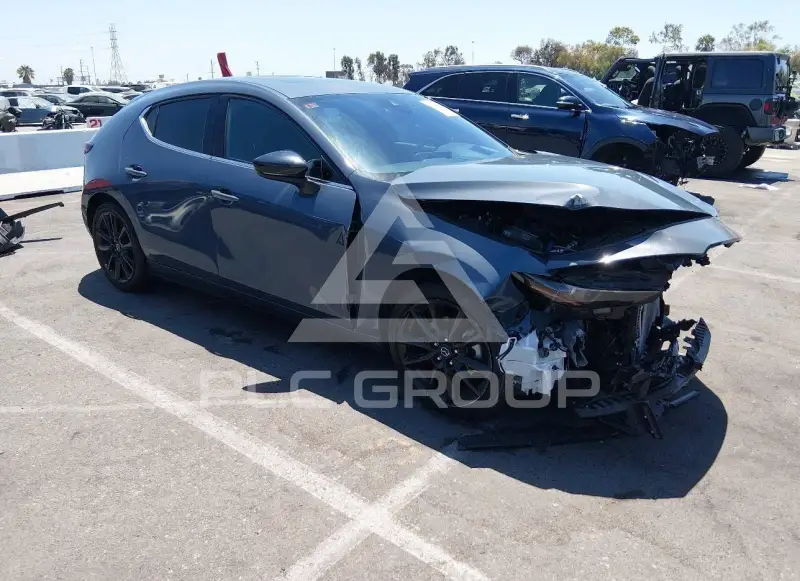 2021 Mazda 3 фото