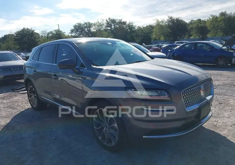 2021 Lincoln NAUTILUS photo