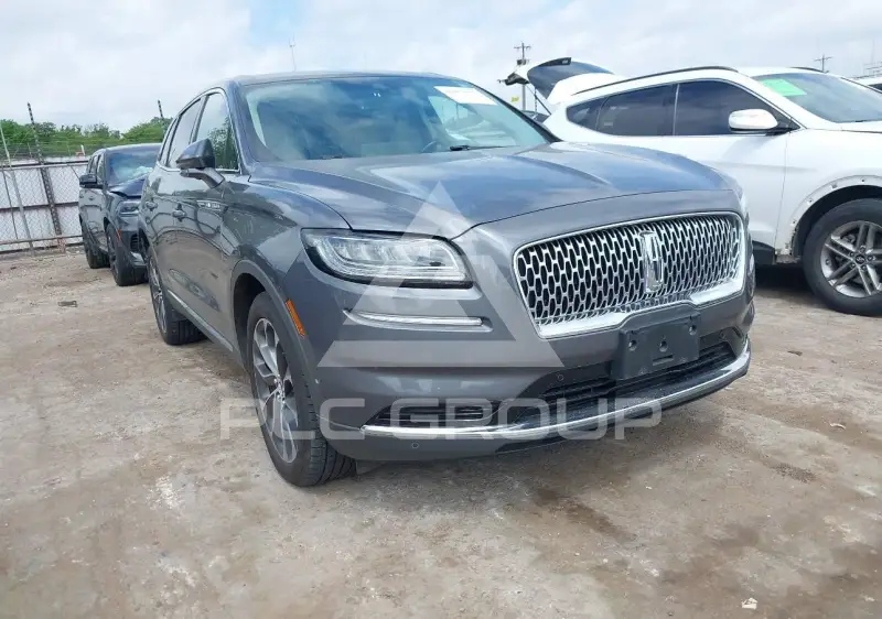 2021 Lincoln NAUTILUS photo
