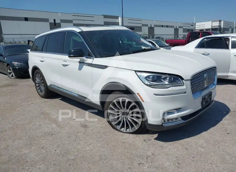 2021 Lincoln AVIATOR photo