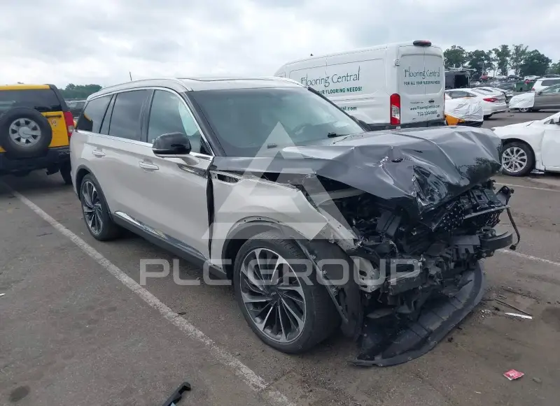 2021 Lincoln AVIATOR фото