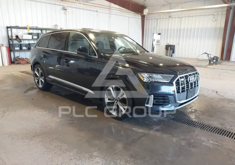 2021 Audi Q7 photo