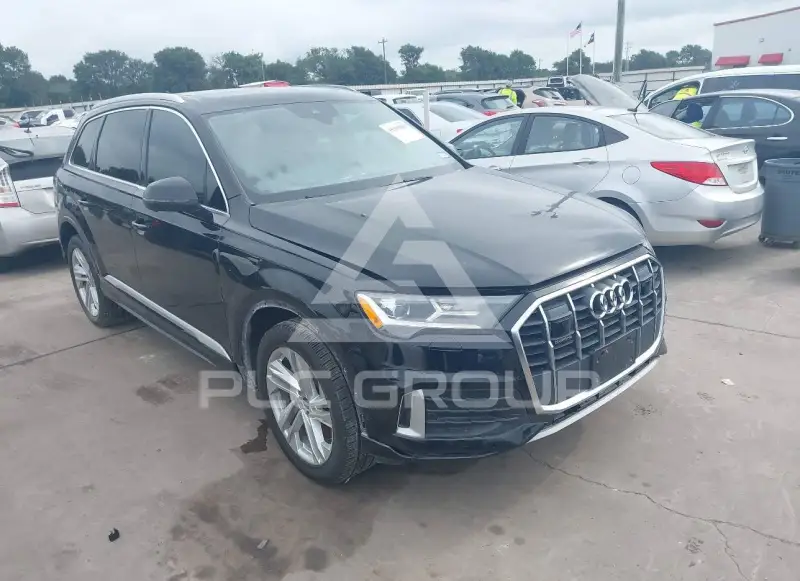2021 Audi Q7 photo
