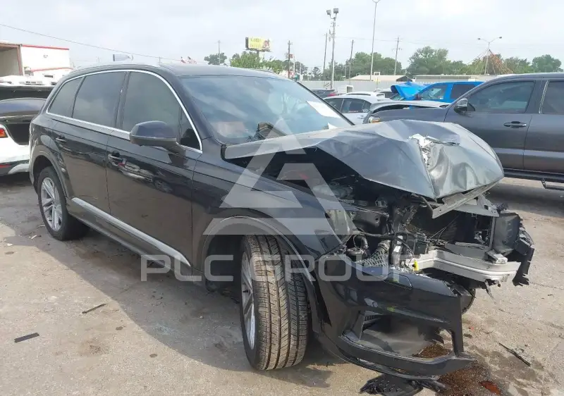 2021 Audi Q7 фото