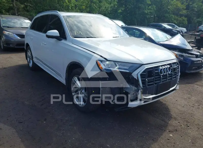 2021 Audi Q7 photo