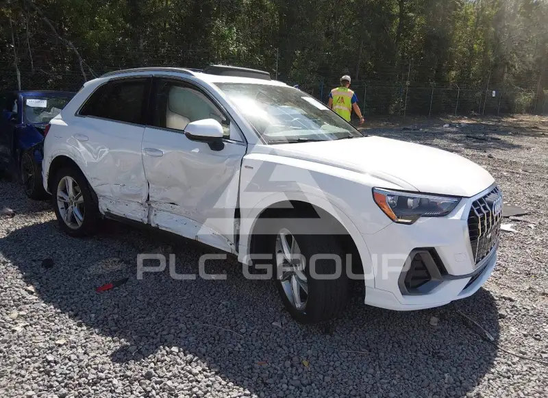 2021 Audi Q3 фото