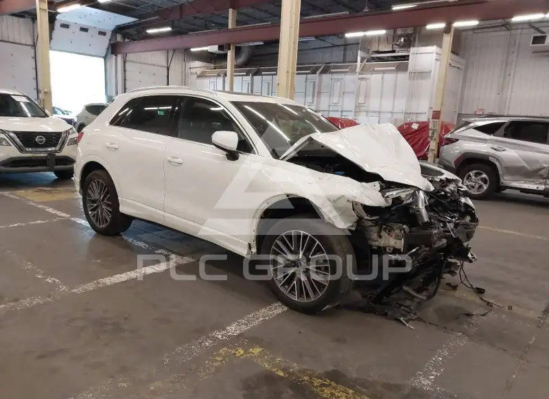 2021 Audi Q3 photo