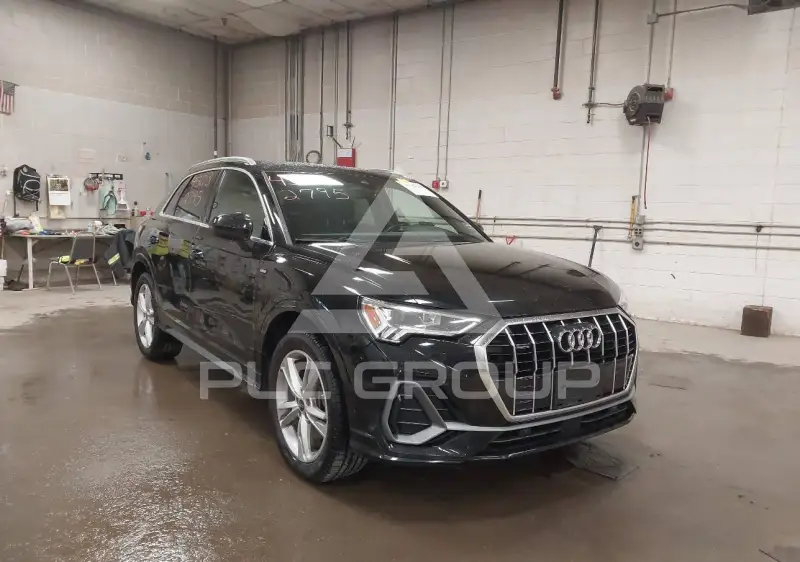 2021 Audi Q3 фото