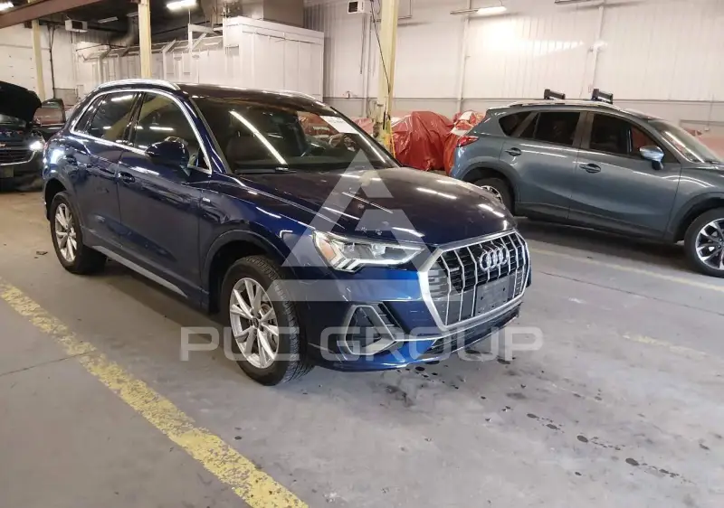 2021 Audi Q3 фото