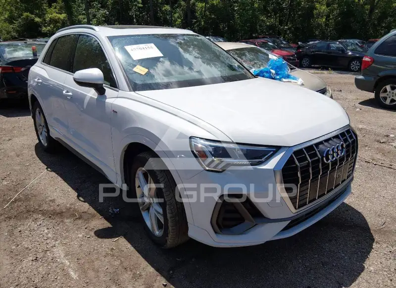 2021 Audi Q3 фото