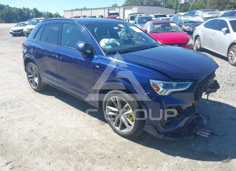 2021 Audi Q3 фото