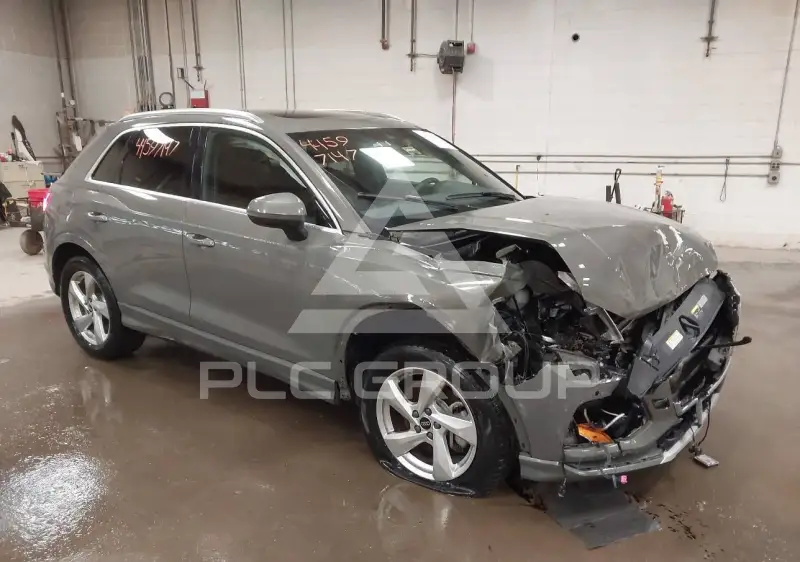 2021 Audi Q3 фото