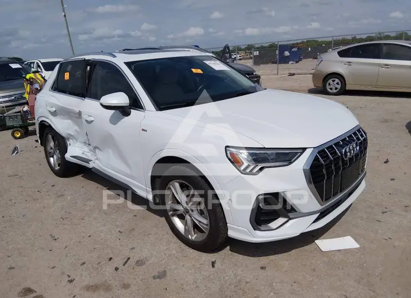 2021 Audi Q3 фото