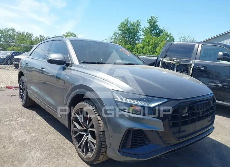 2021 Audi Q8 photo