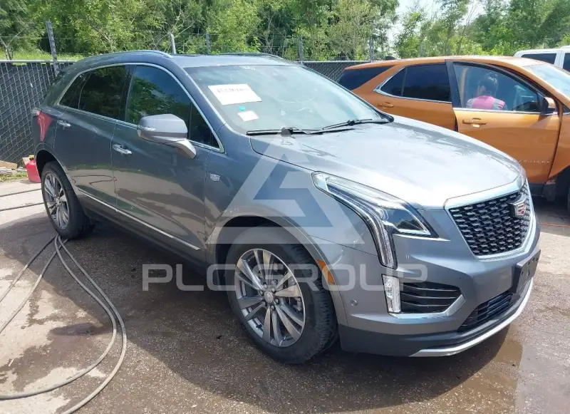 2021 Cadillac XT5 photo