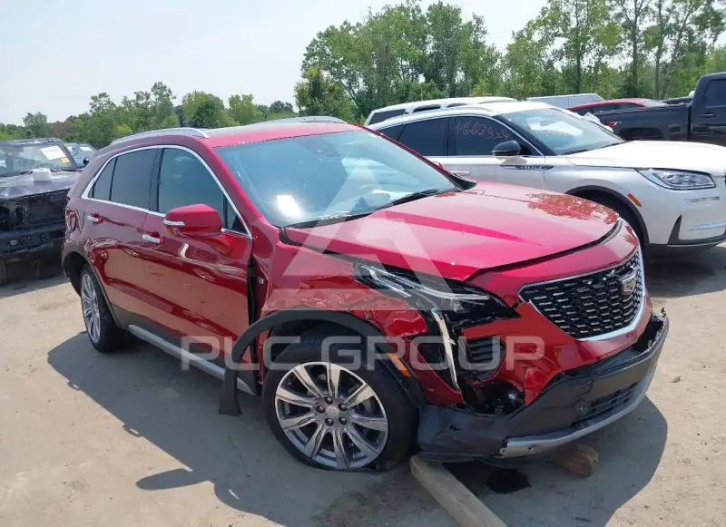 2021 Cadillac XT4 photo