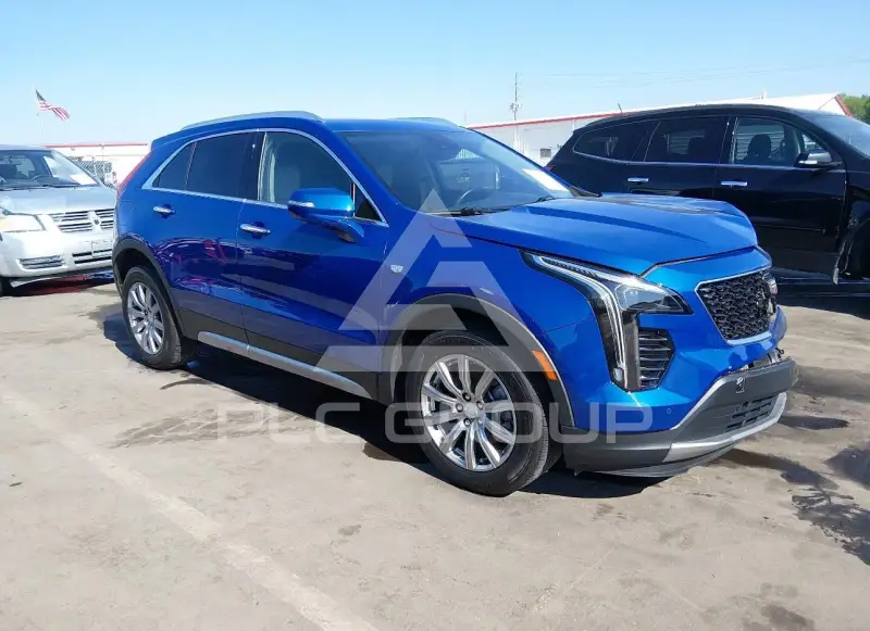 2021 Cadillac XT4 фото