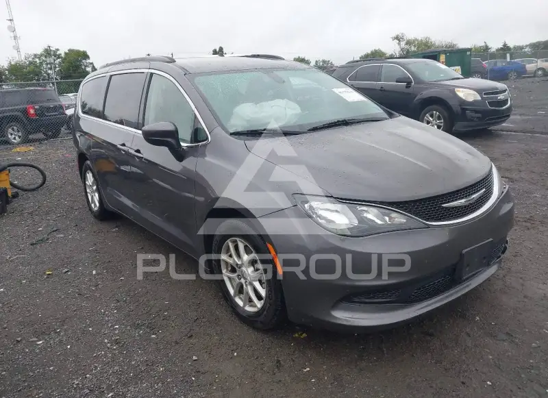 2021 Chrysler VOYAGER фото