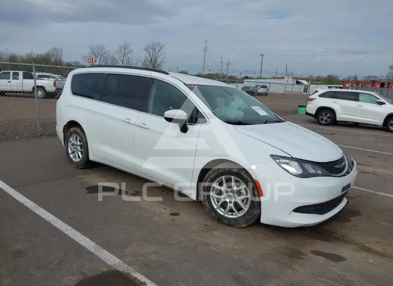 2021 Chrysler VOYAGER фото