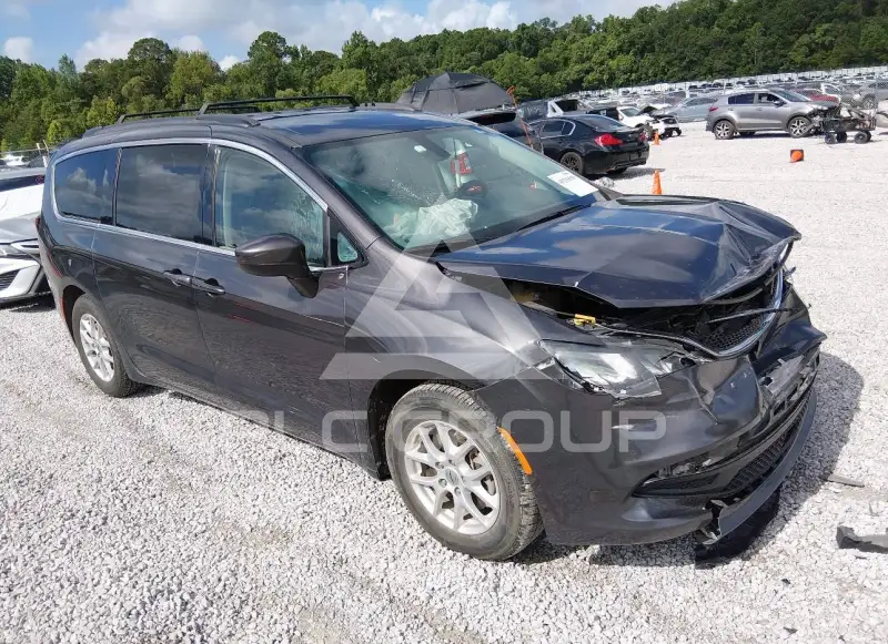 2021 Chrysler VOYAGER фото