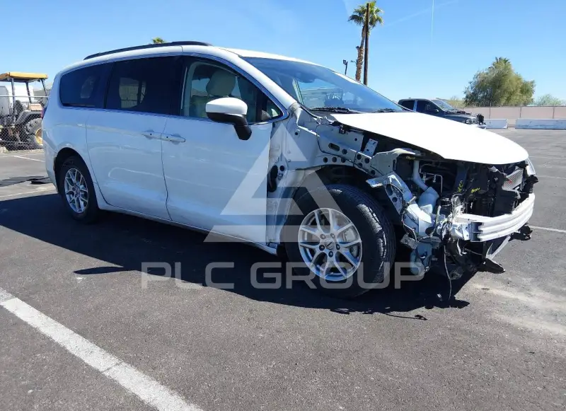 2021 Chrysler VOYAGER фото