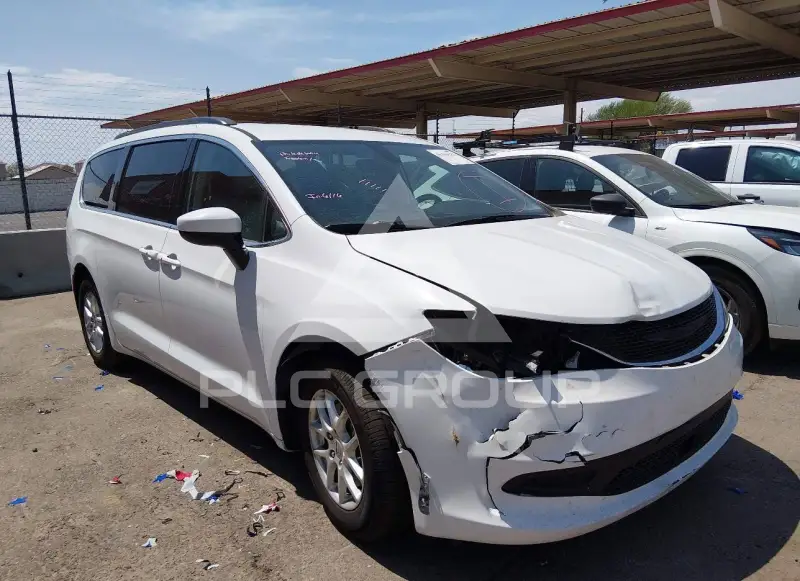 2021 Chrysler VOYAGER фото
