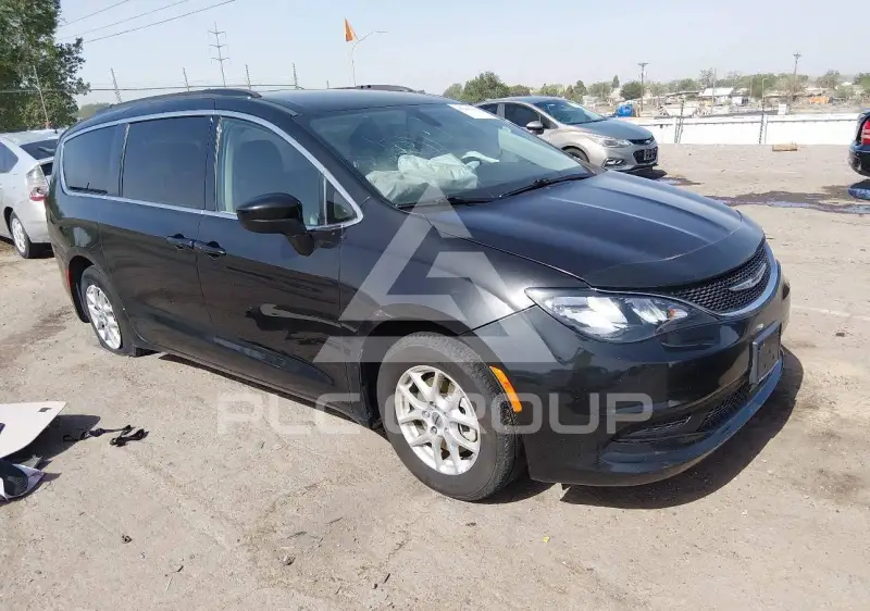 2021 Chrysler VOYAGER фото