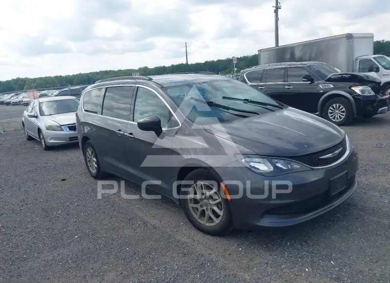 2021 Chrysler VOYAGER фото