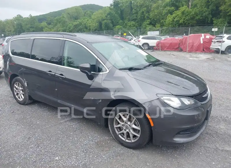 2021 Chrysler VOYAGER фото