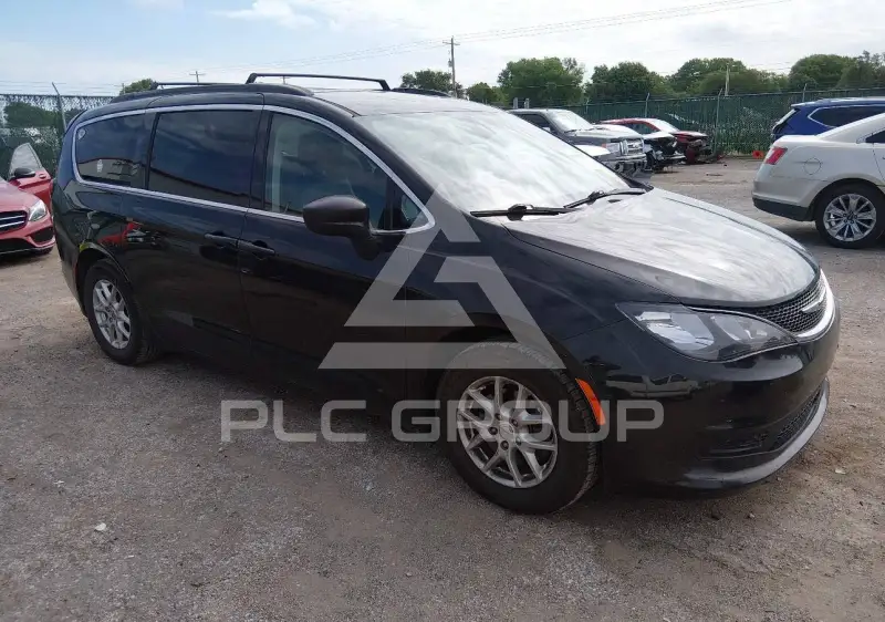 2021 Chrysler VOYAGER фото